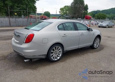 2009 Lincoln Mks z USA, uszkodzony, nr VIN 1LNHM93R79G620964